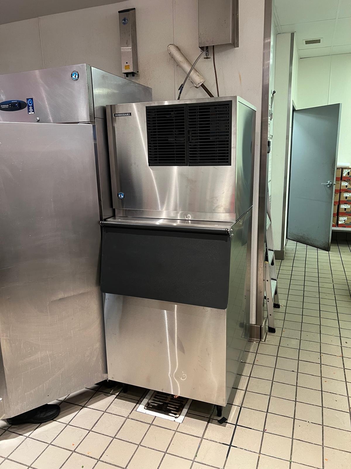 Commercial Ice Machine & Bin installation